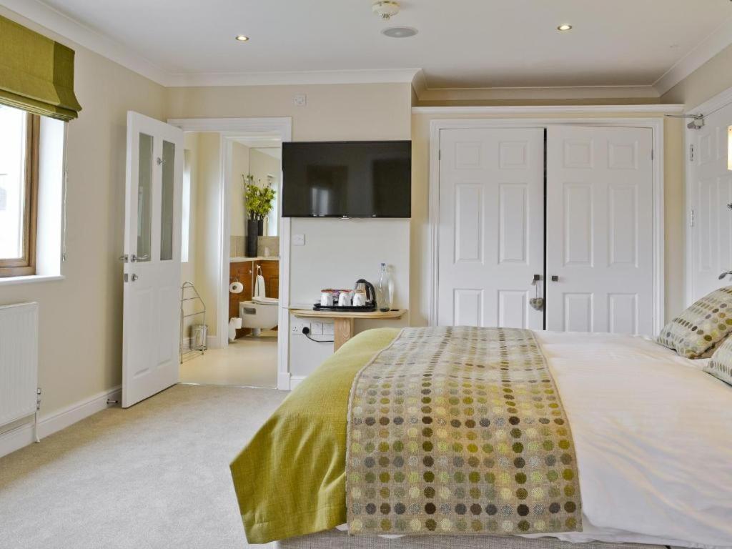 Bed and Breakfast Roseberry House Newcastle Emlyn Exterior foto